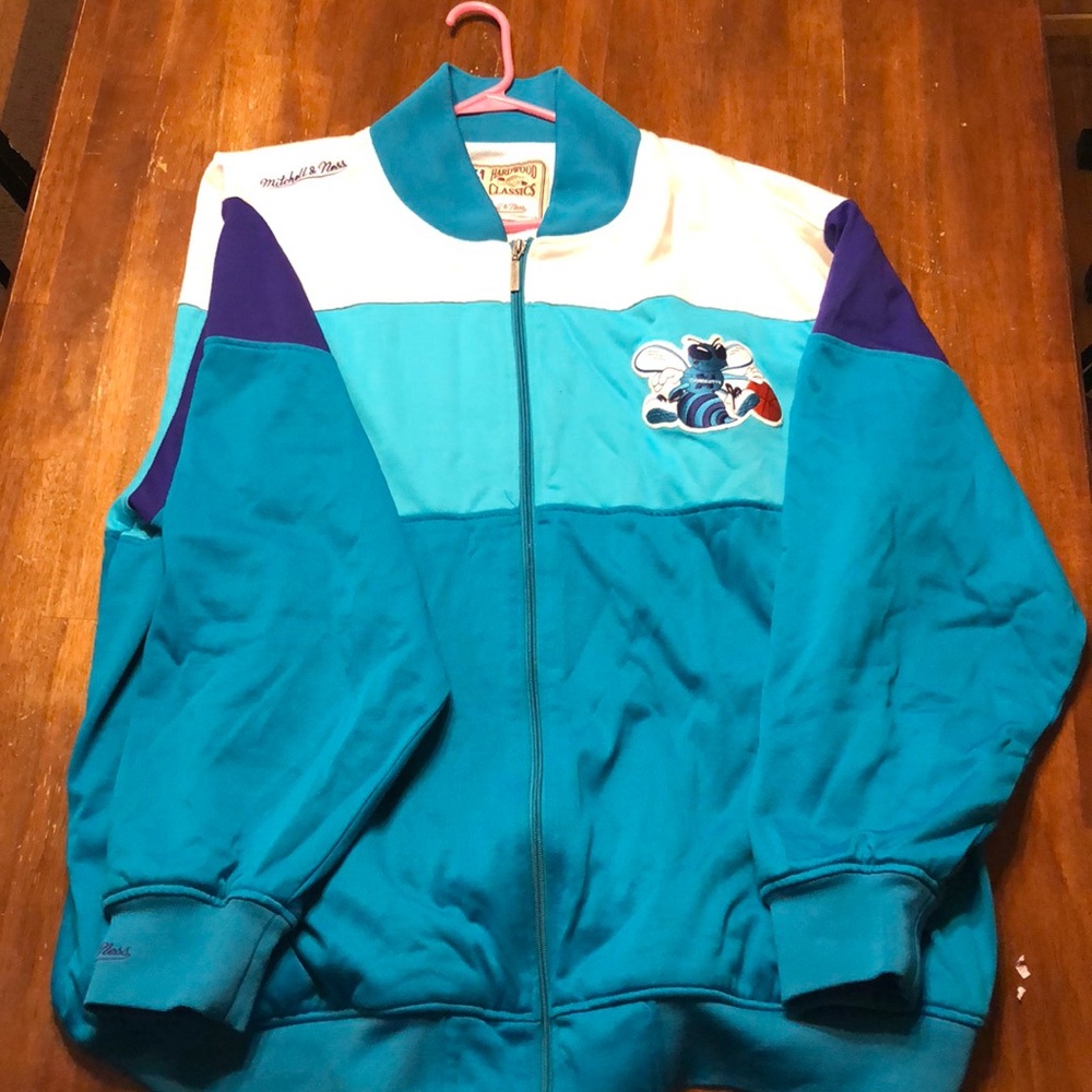 Charlotte Hornets Zip up sweatshirt